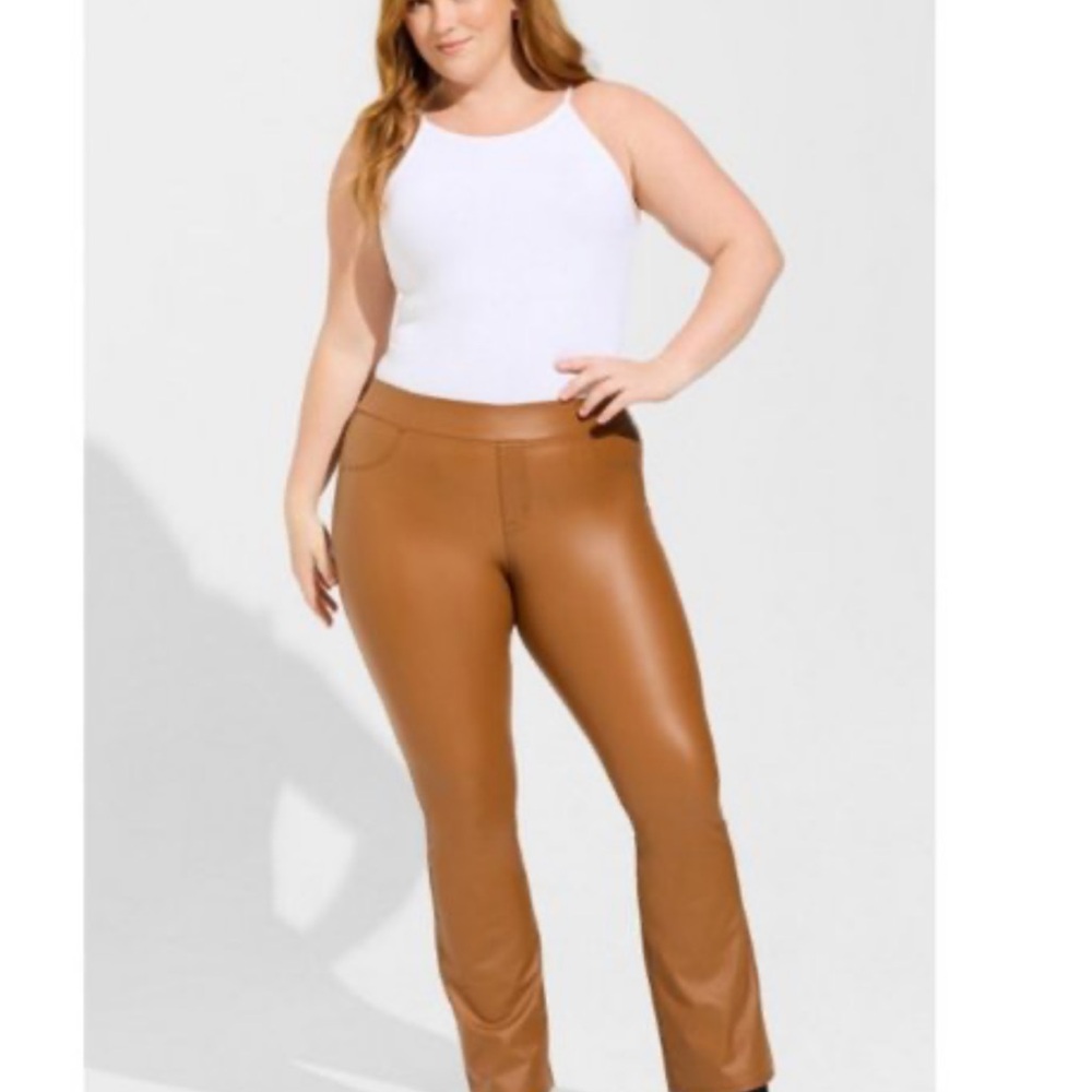 Torrid Faux Leather Slim Boot Cut Leggings pants in Camel Tan pull on style 3X